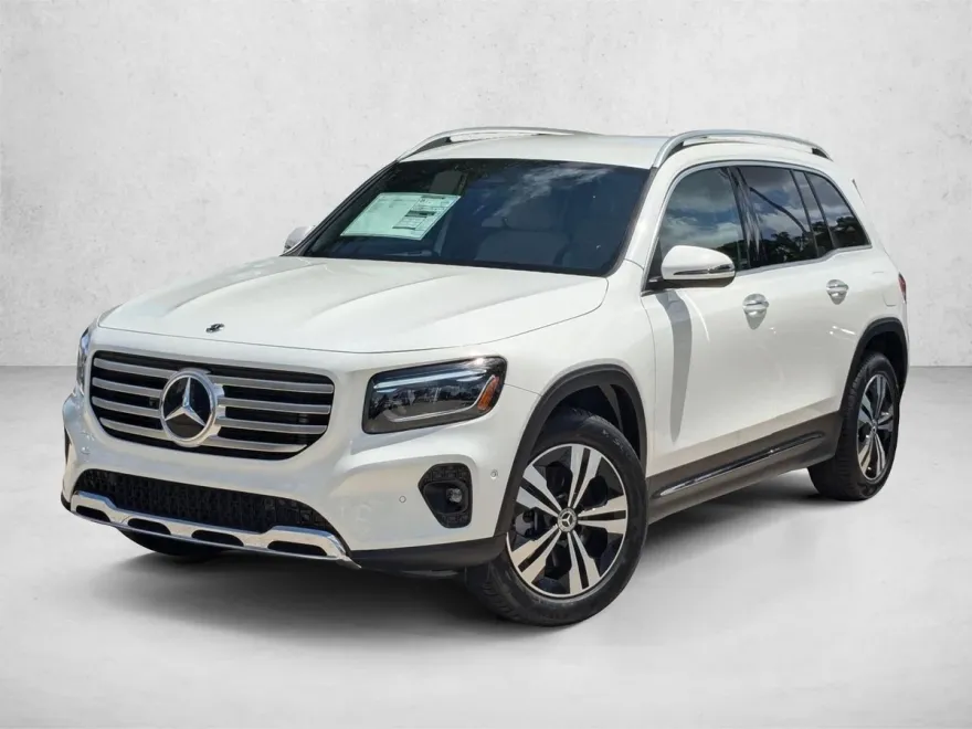 2025 Mercedes Benz GLB 250 photo 1
