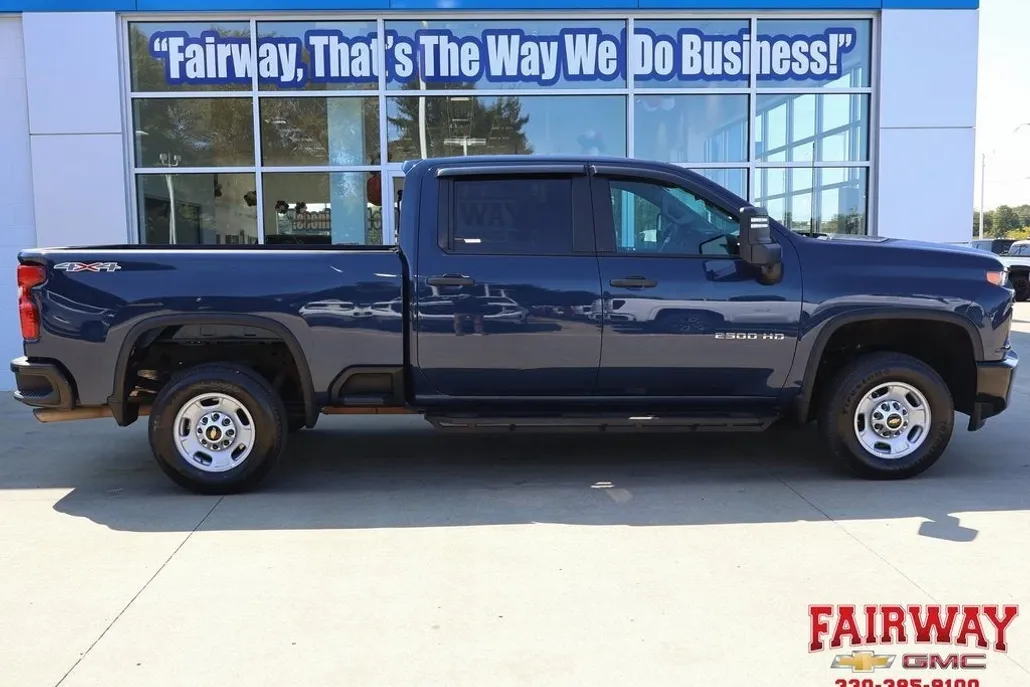 2023 Chevrolet Silverado 2500HD Custom photo 1