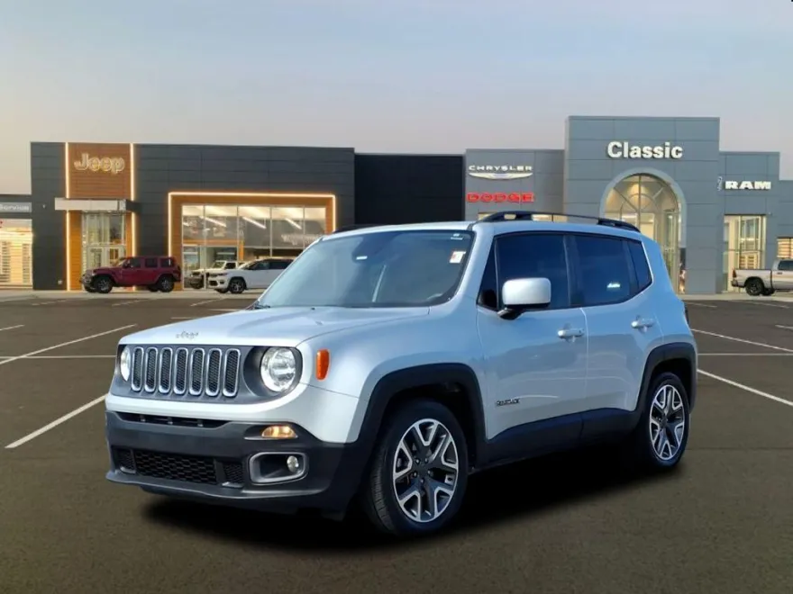 2017 Jeep Renegade Latitude North Edition photo 1