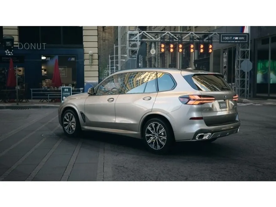 2026 Bmw X5 X5 xDrive40 photo 3