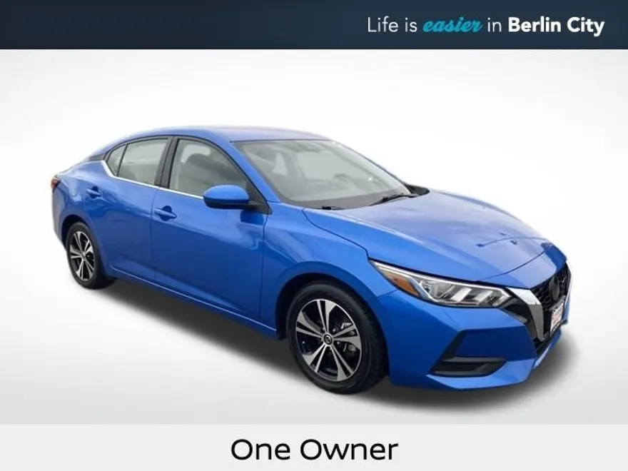2022 Nissan Sentra SV photo 1