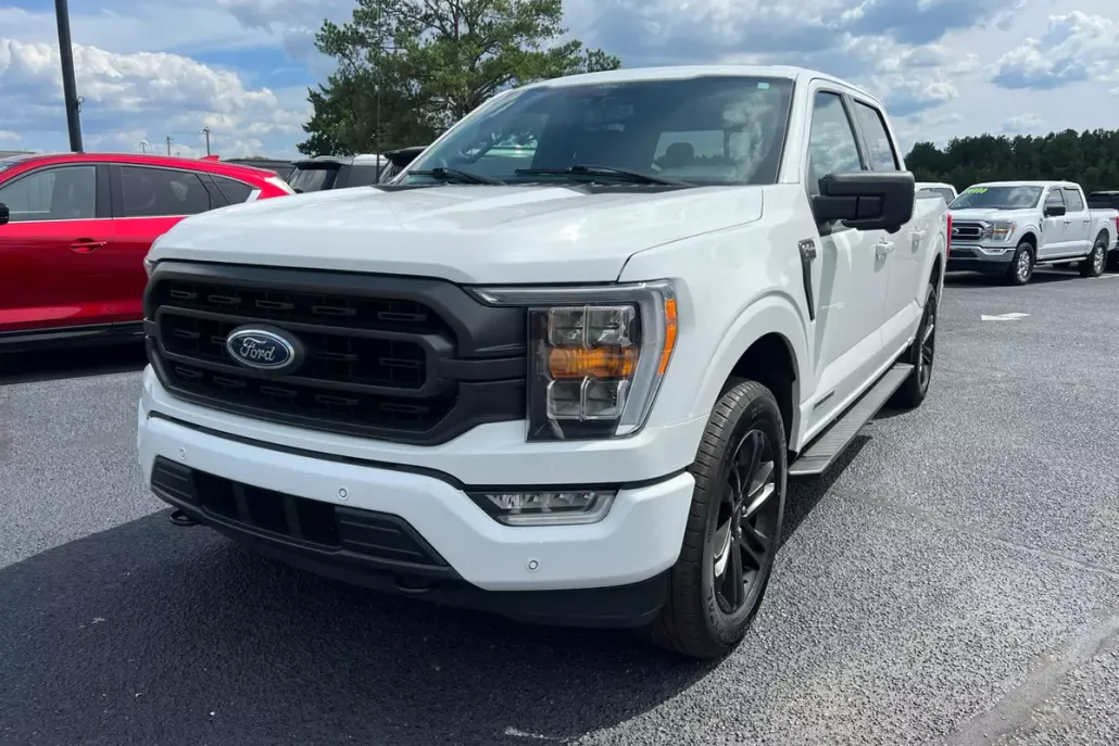 2021 Ford F-150 XLT photo 1
