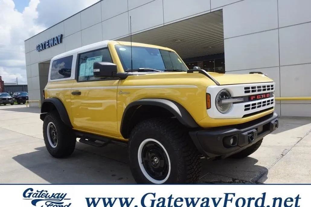 2024 Ford Bronco Heritage Limited First Edition photo 1