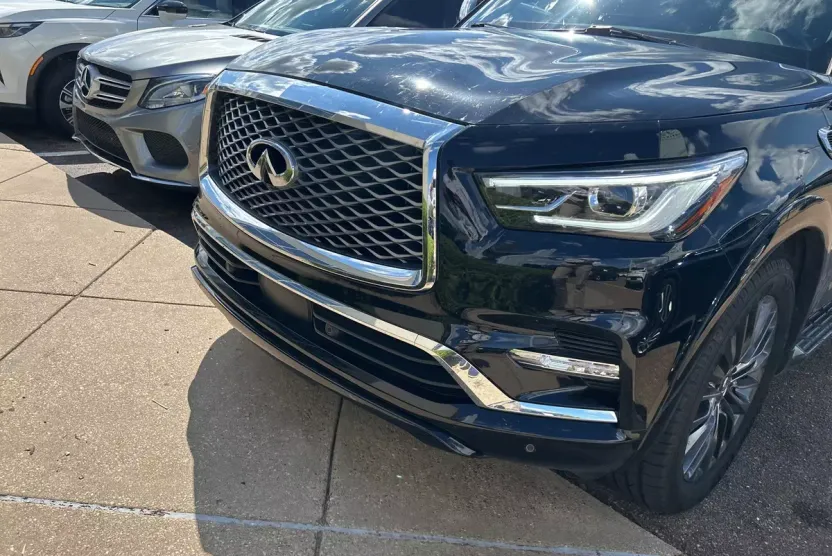 2022 Infiniti QX80 Sensory photo 1