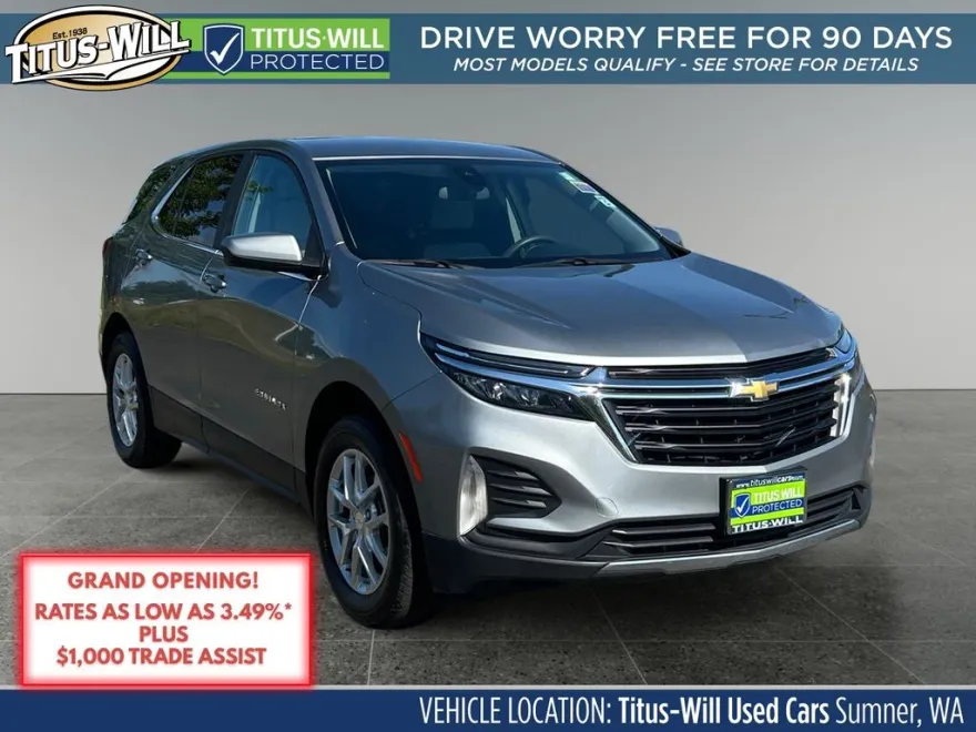 2023 Chevrolet Equinox LT photo 1