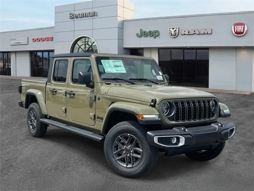 2025 Jeep Gladiator Sport photo 1