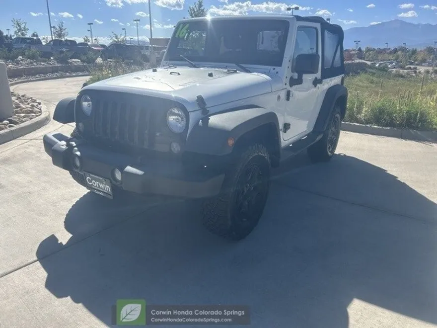 2016 Jeep Wrangler Willys Wheeler photo 1