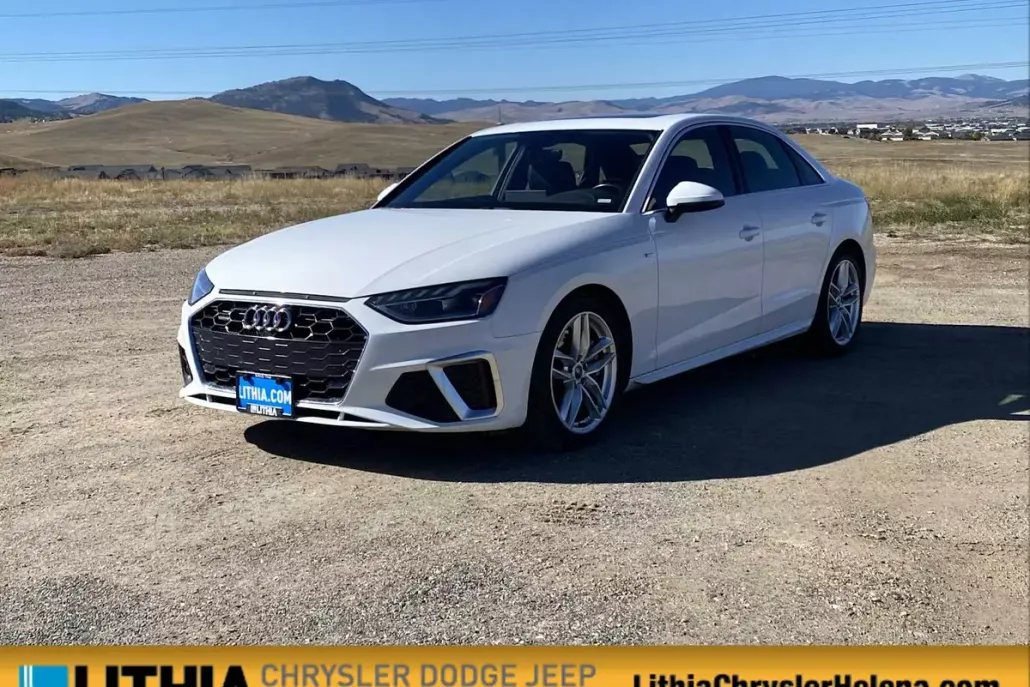 2023 Audi A4 S line Quattro Premium Plus photo 1