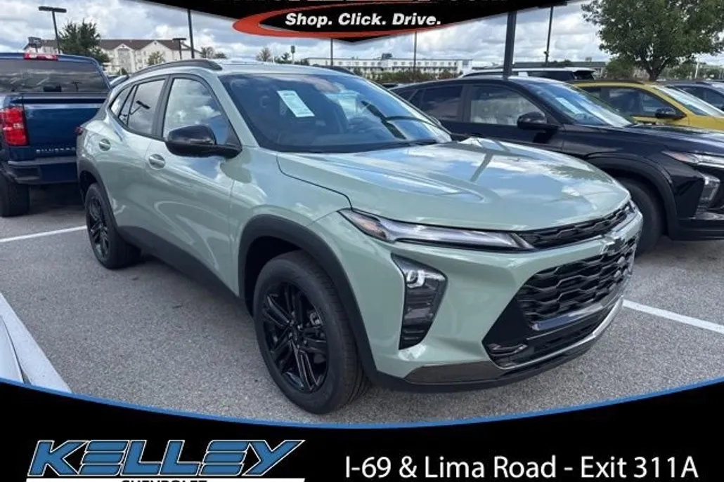 2025 Chevrolet Trax ACTIV photo 1