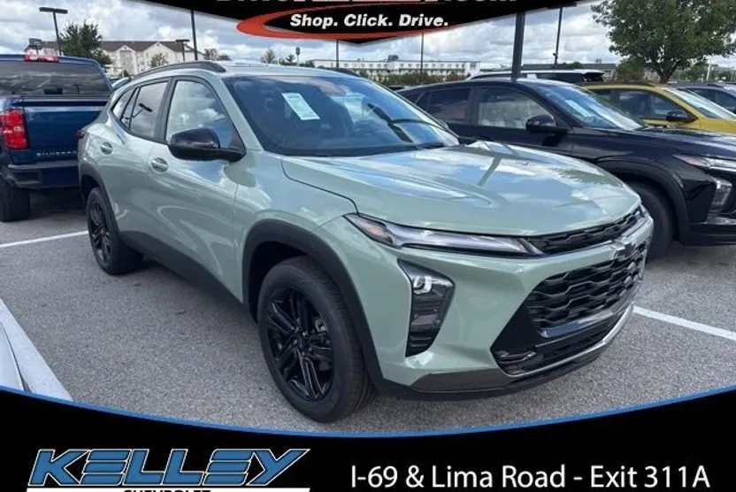 2025 Chevrolet Trax ACTIV photo 1