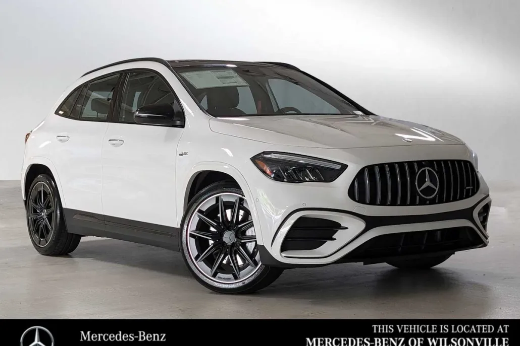 2026 Mercedes Benz GLA AMG 35 photo 1