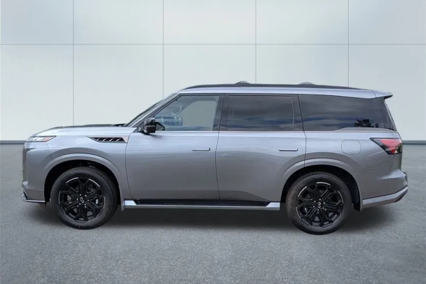 2026 Infiniti QX80 Sensory photo 1