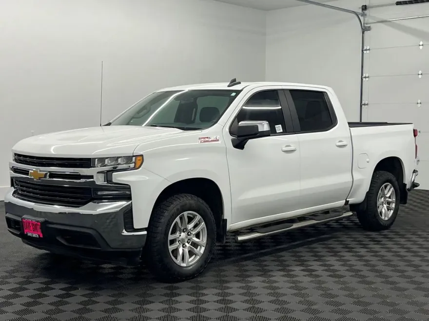 2021 Chevrolet Silverado 1500 LT photo 1