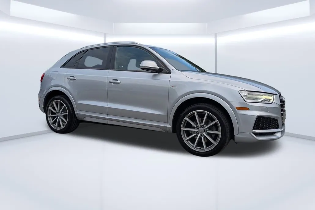 2018 Audi Q3 Premium photo 1