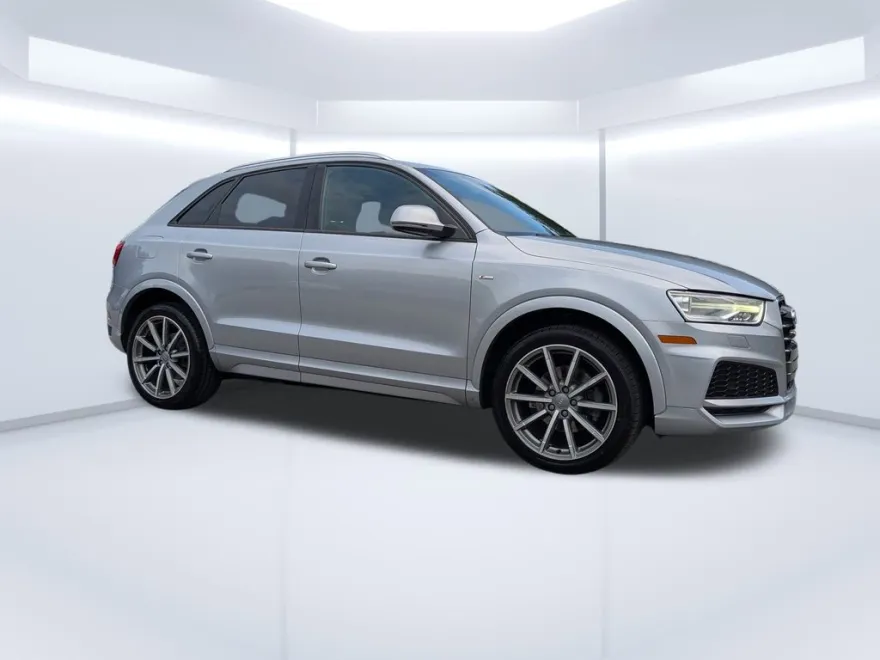 2018 Audi Q3 Premium photo 1