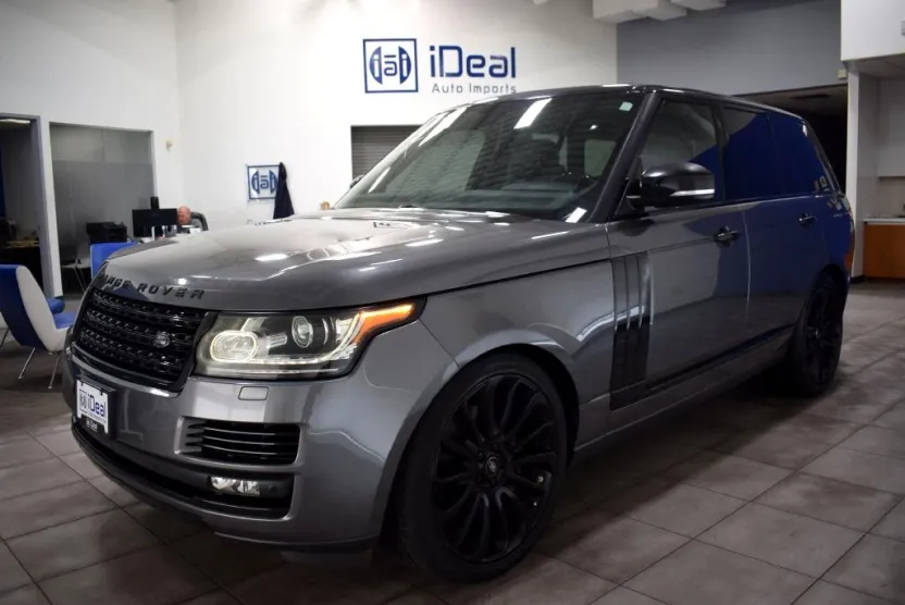 2016 Land Rover Range Rover SuperCharged photo 1