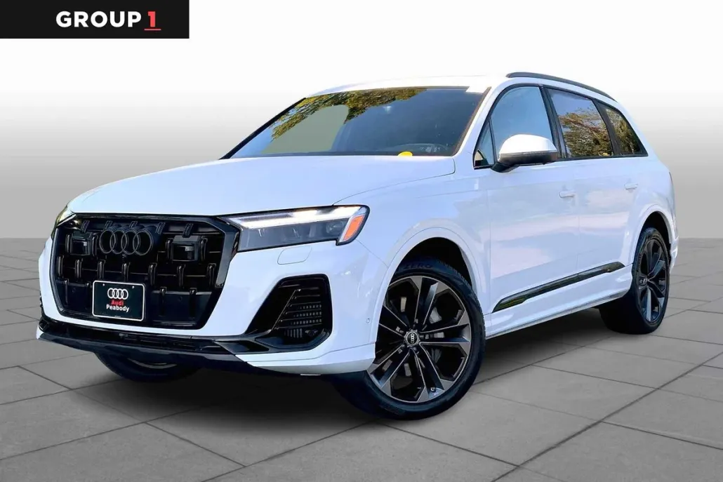 2025 Audi Q7 Premium Plus photo 1