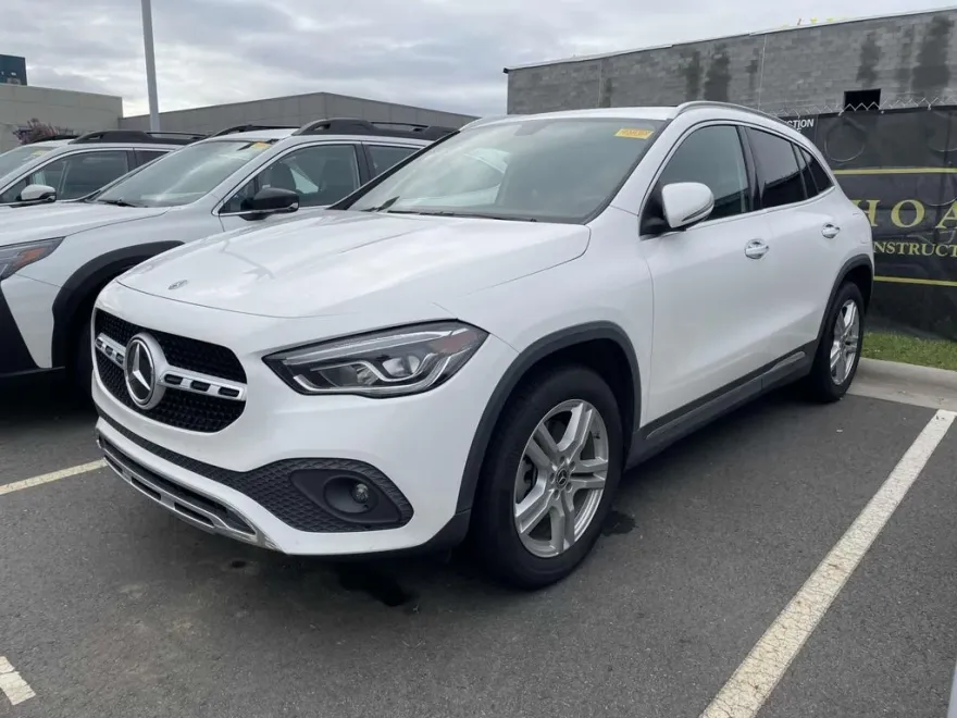 2021 Mercedes Benz GLA 250 photo 1