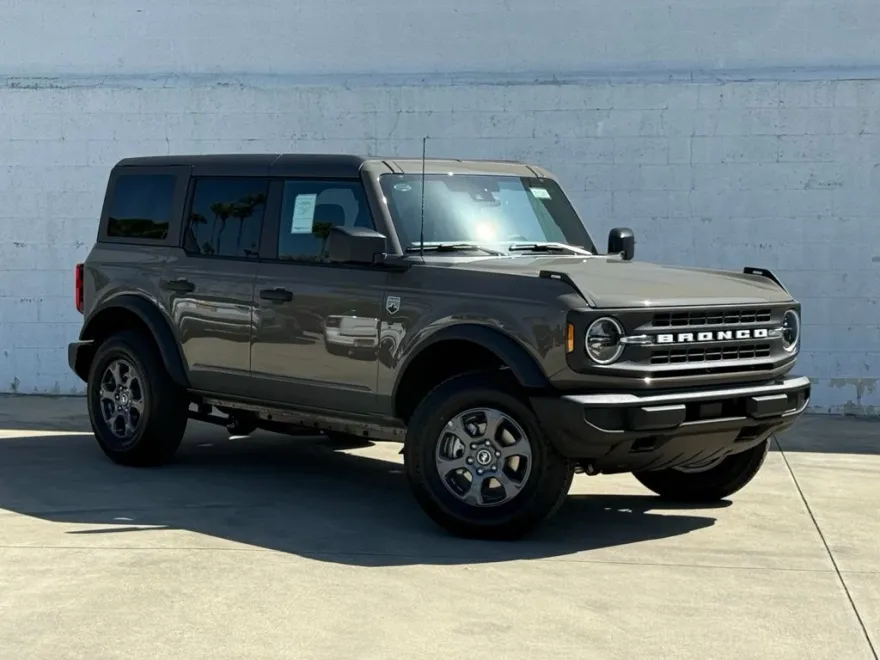 2025 Ford Bronco Big Bend photo 1