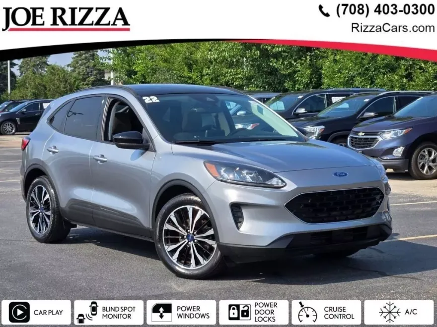 2022 Ford Escape SE photo 1