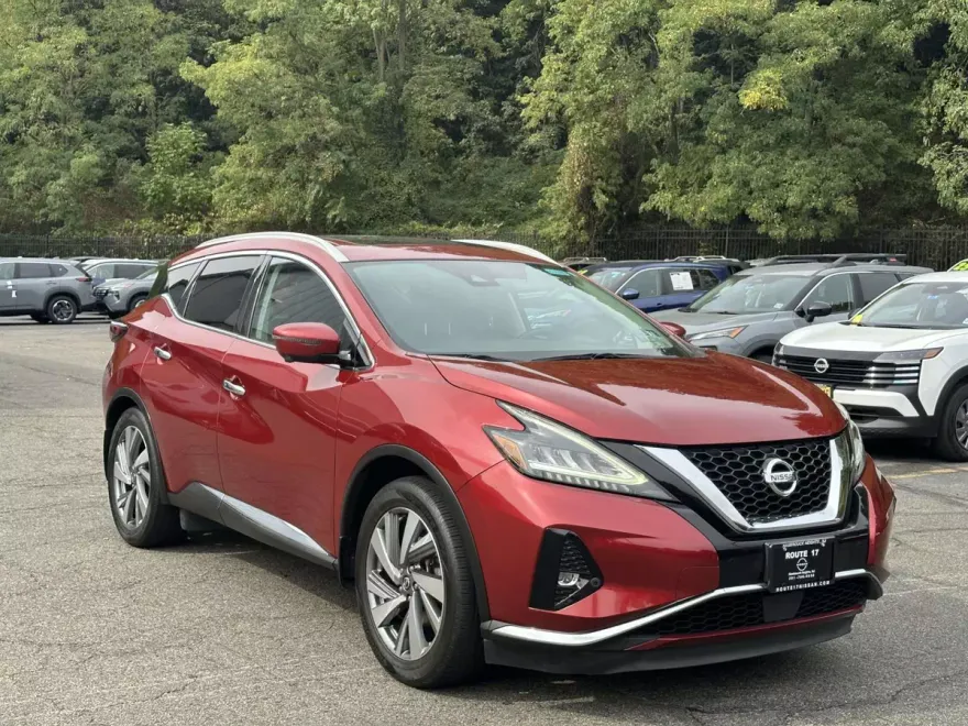 2019 Nissan Murano SL photo 1