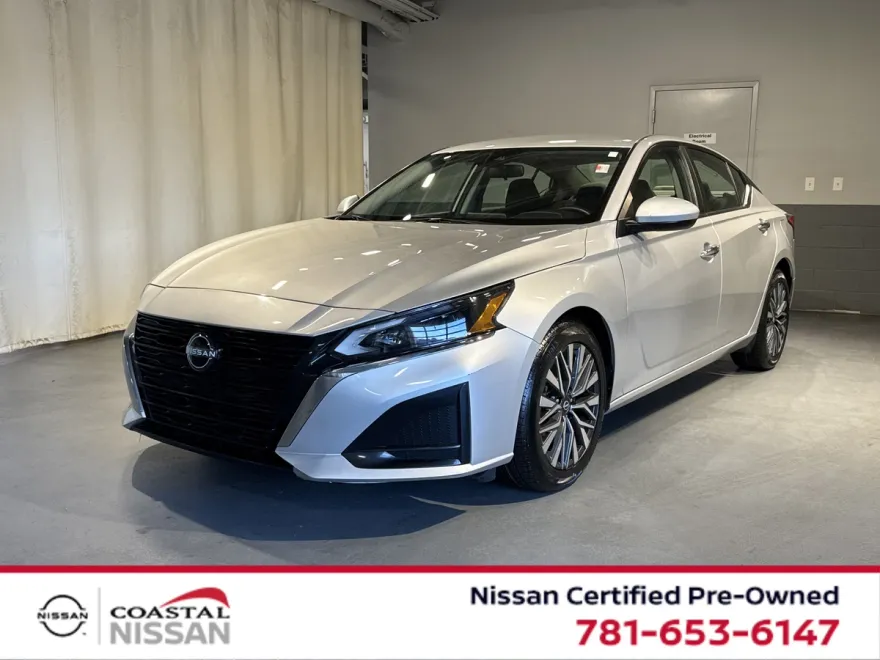2023 Nissan Altima 2.5 SV photo 1