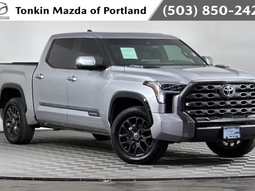 2024 Toyota Tundra Platinum CrewMax photo 1