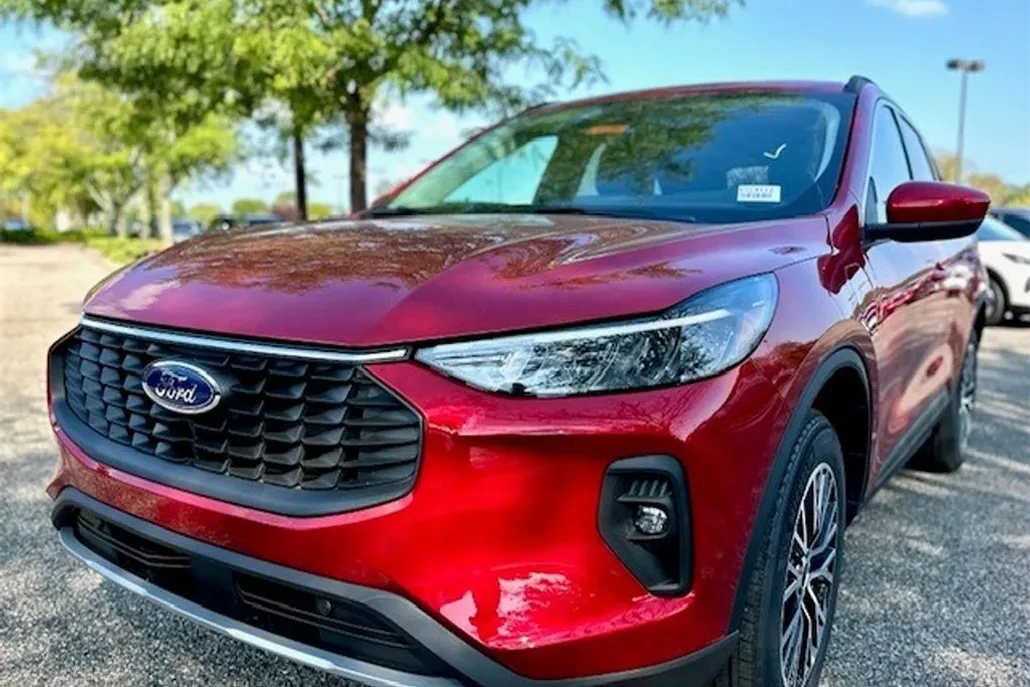 2024 Ford Escape Plug-In Hybrid Base photo 1