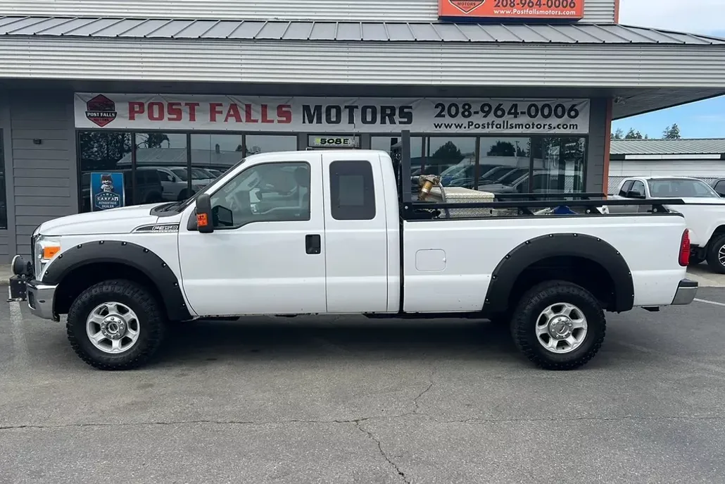 2016 Ford F-350 photo 1