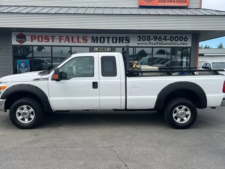 2016 Ford F-350 photo 1