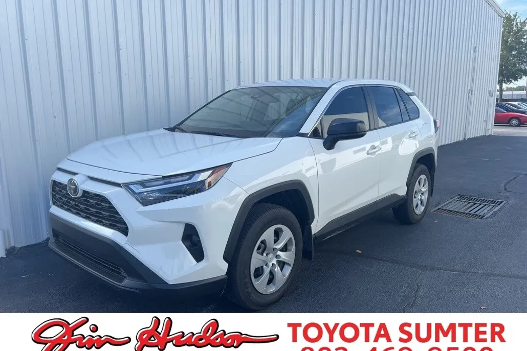 2025 Toyota RAV4 LE photo 1