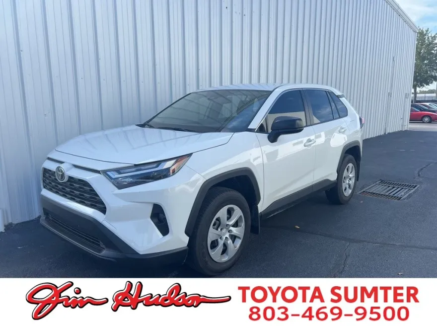 2025 Toyota RAV4 LE photo 1