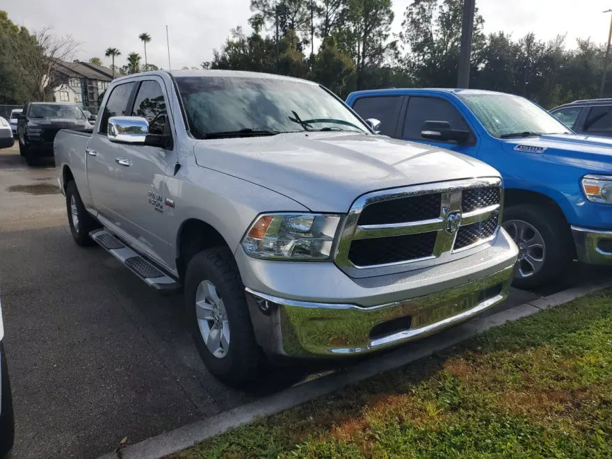 2019 Ram 1500 Classic SLT photo 1