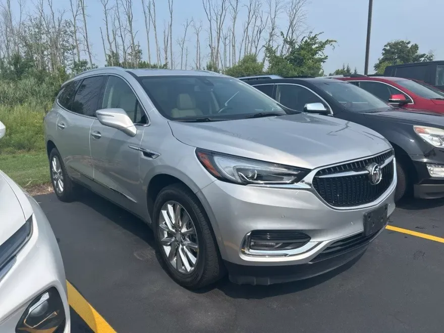 2021 Buick Enclave Premium photo 1