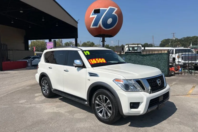 2019 Nissan Armada SL photo 1