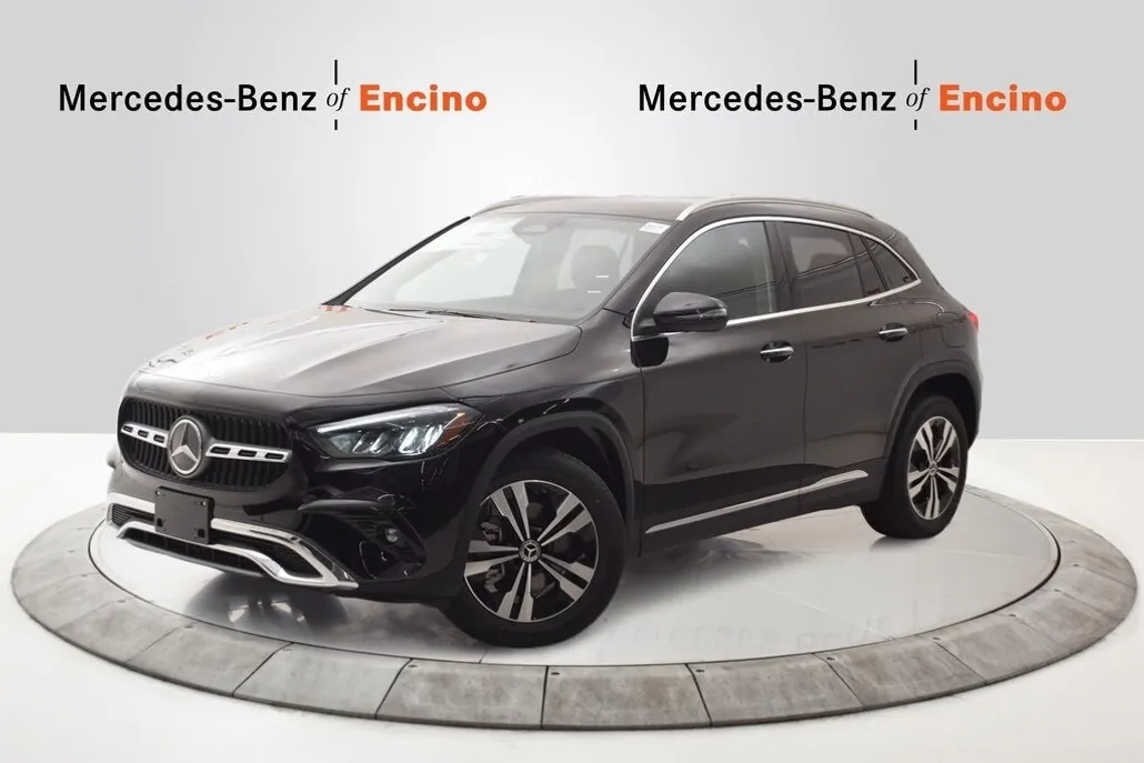 2025 Mercedes Benz GLA 250 4MATIC photo 1