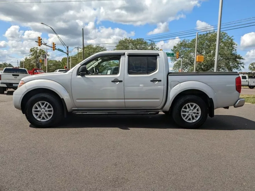 2018 Nissan Frontier SV photo 1