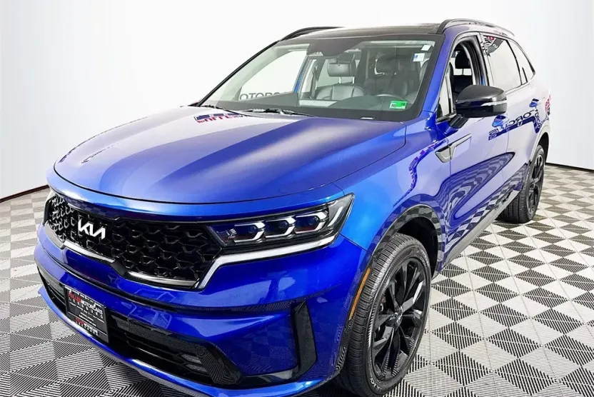 2022 Kia Sorento SX photo 1