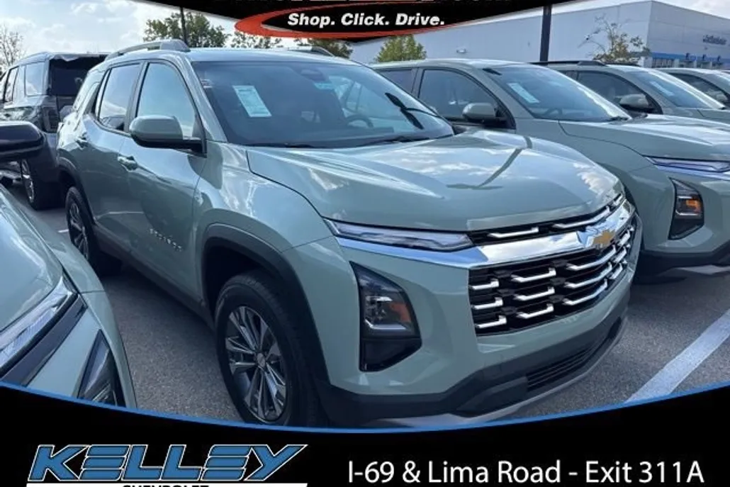 2026 Chevrolet Equinox LT photo 1