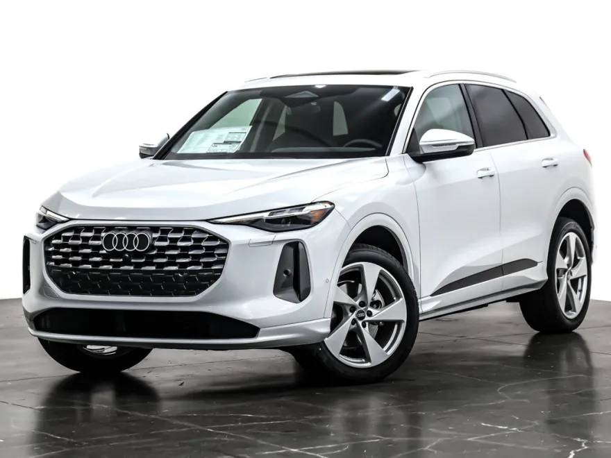 2025 Audi Q5 Premium Plus photo 1