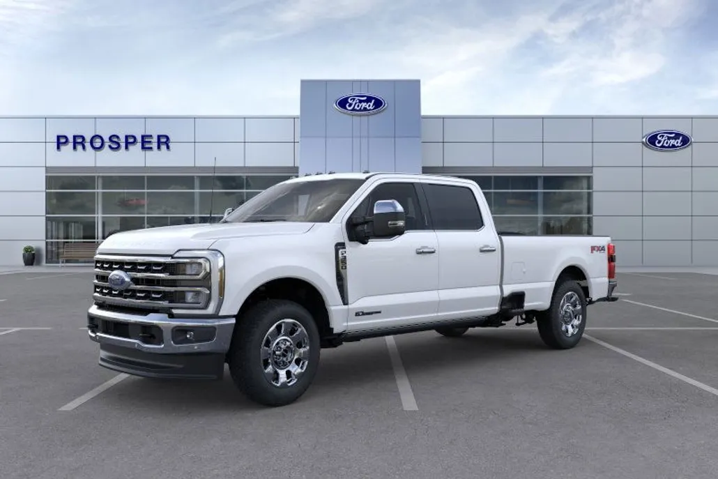 2025 Ford F-350 Lariat photo 1