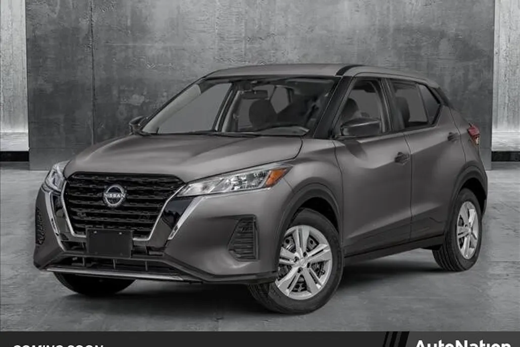 2025 Nissan Kicks Play S photo 1