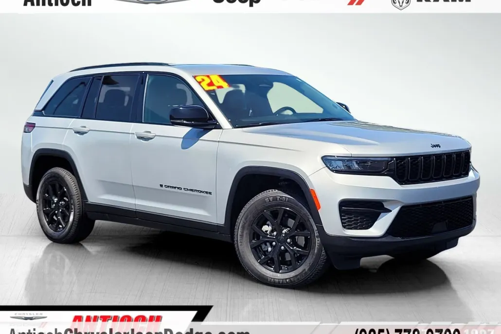 2024 Jeep Grand Cherokee Altitude photo 1