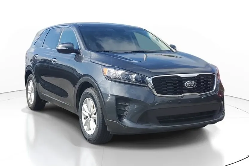 2020 Kia Sorento LX photo 1