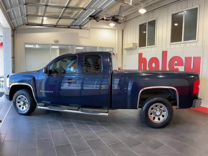 2010 Chevrolet Silverado 1500 Work Truck photo 1