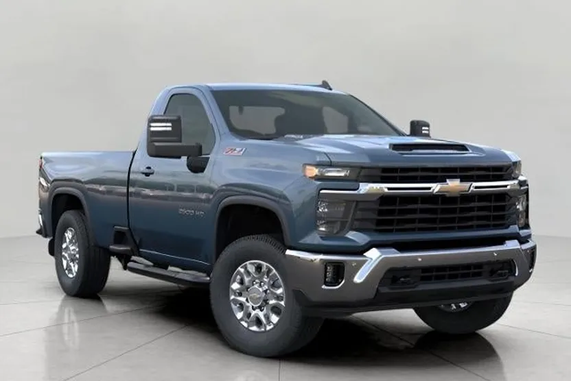 2026 Chevrolet Silverado 2500HD LT photo 1