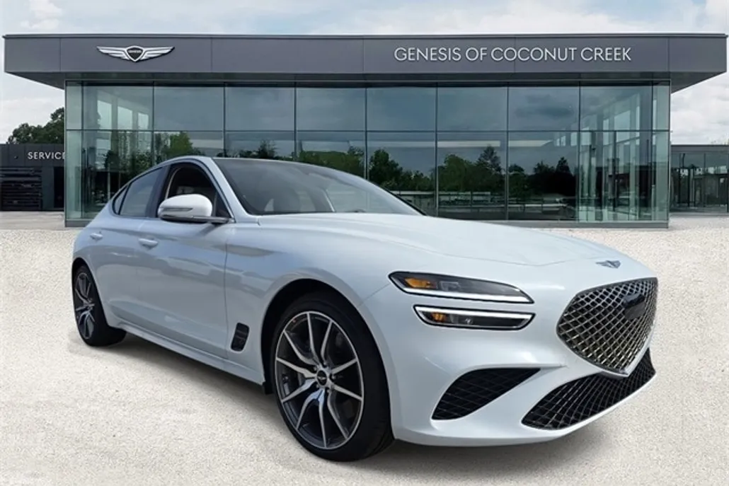 2025 Genesis G70 2.5T photo 1
