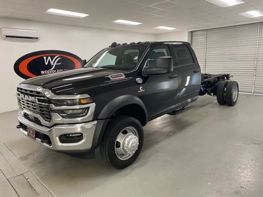 2025 Ram 5500 Tradesman photo 1