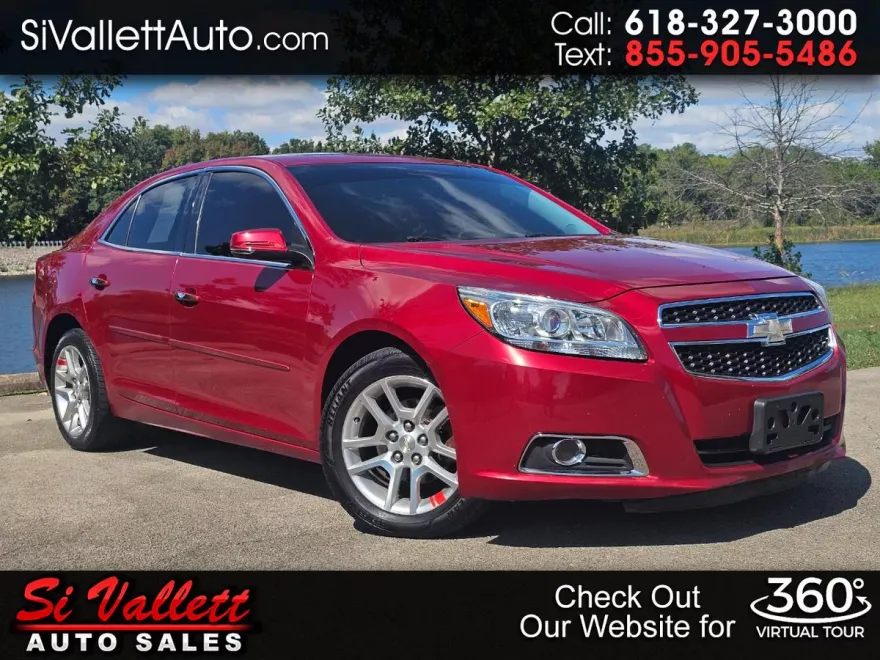 2013 Chevrolet Malibu 1LT photo 1