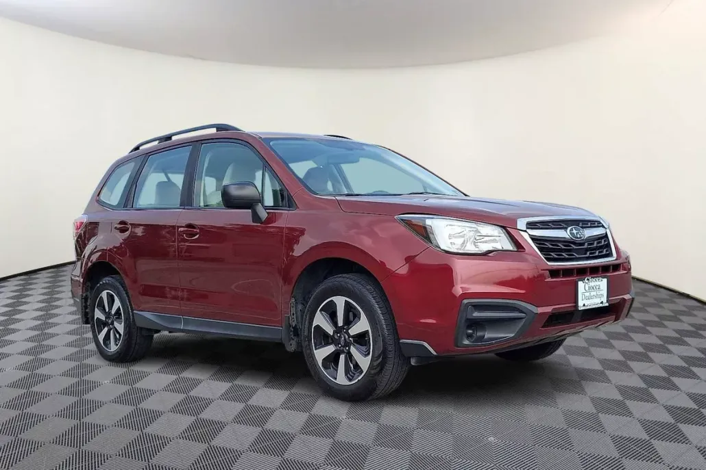 2017 Subaru Forester 2.5i photo 1